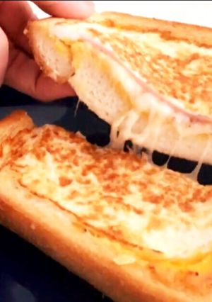 食パンくりぬき、ハム卵チーズのトースト-レシピのメイン写真