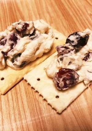 簡単☆クランベリーとレーズンのディップ-レシピのメイン写真