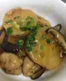 旨味たっぷり、大根と魚のすり身煮