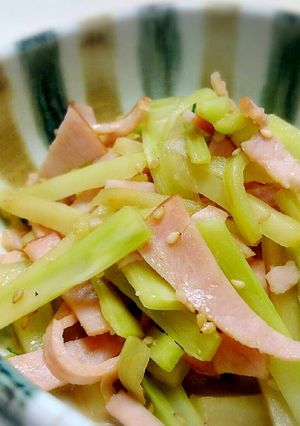 【ブロッコリーの茎とハムの金平】-レシピのメイン写真