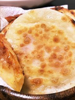 餃子の皮で簡単!おつまみピザ煎餅☆-レシピのメイン写真
