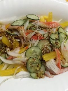 かにかまと新たまねぎのサラダ-レシピのメイン写真