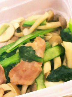 豚肉と小松菜のにんにく生姜炒め、4日-レシピのメイン写真