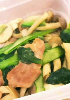 豚肉と小松菜のにんにく生姜炒め、4日-レシピのメイン写真