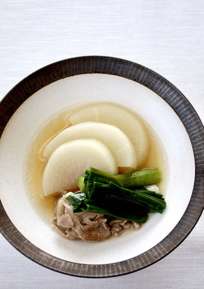 我が家の定番【大根と葉にんにくの薄口煮】-レシピのメイン写真
