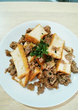 餃子のタネで☆ひき肉と厚揚げの醤油炒め-レシピのメイン写真