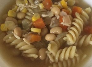 大豆の茹で汁でパスタ入りスープ-レシピのメイン写真