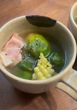 芽キャベツまるごとコンソメスープ-レシピのメイン写真