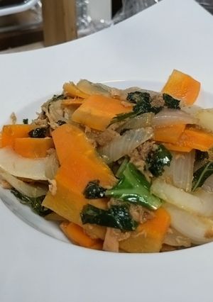 残り野菜とツナ缶の簡単炒め物-レシピのメイン写真