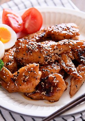 骨抜き鶏手羽先の甘辛焼き🐓基本の黄金比-レシピのメイン写真