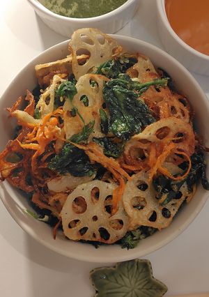 春菊とれんこんの野菜天丼-レシピのメイン写真