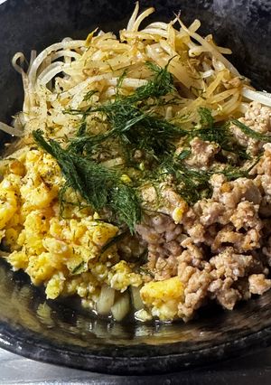 豚ひき肉と卵のうどん-レシピのメイン写真