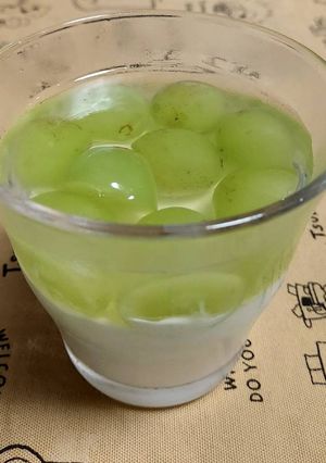 さわやか~マスカット&牛乳のゼリー(アガー仕様)-レシピのメイン写真
