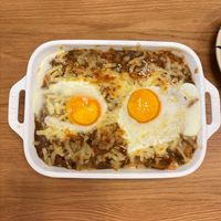 2日目のカレーをドリアにするか？うどんにするか？話し合うチビチビ軍団 2日目のカレーをドリアにするか？うどんにするか？話し合う