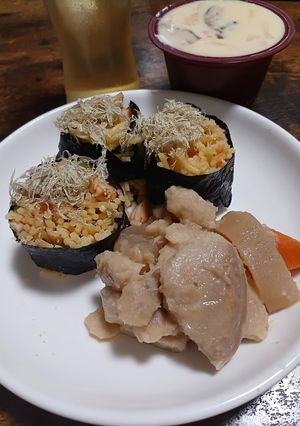 鮭鱈子パスタとろろ昆布のせ海苔まき-レシピのメイン写真