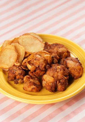 【アーモンド衣】鶏もも肉の唐揚げ-レシピのメイン写真