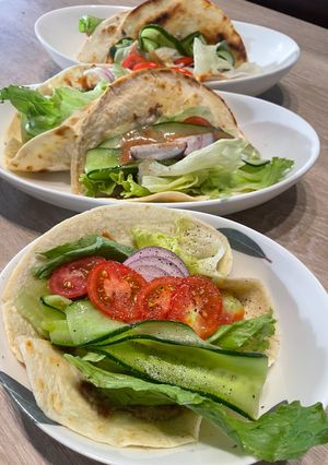 ひき肉サラダ de 市販のトルティーヤ-レシピのメイン写真