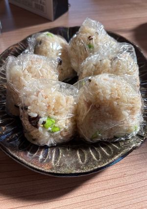 【冷凍保存】ツナマヨ枝豆塩昆布おにぎり-レシピのメイン写真