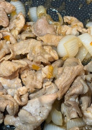 豚こまと新玉ねぎのマーマレード生姜焼き-レシピのメイン写真