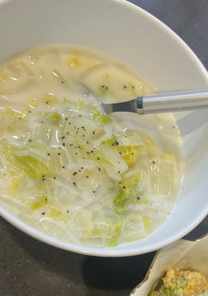 白菜と玉ねぎのミルクスープ-レシピのメイン写真