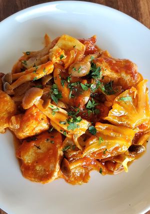 鶏むね肉と春キャベツの塩麹トマト煮-レシピのメイン写真