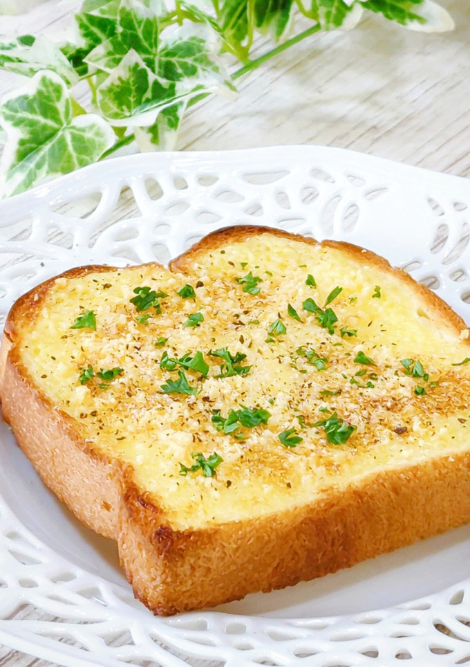 辛子マヨと粉チーズのトースト♬-レシピのメイン写真