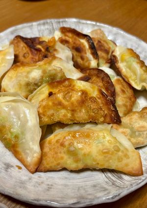 枝豆とソーセージとチーズの餃子☆-レシピのメイン写真