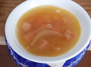 不器用干し椎茸の戻し汁と残り物の汁-レシピのメイン写真