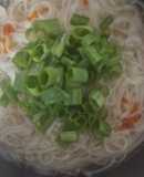 鶏がらスープと素麺で簡単汁そば