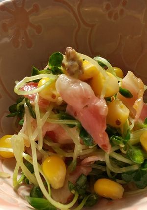 貝割れ大根コーン焼きベーコンの粒マス和え-レシピのメイン写真