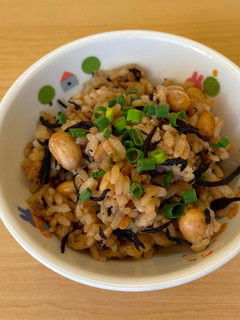 【健康教室】大豆とひじきの炊き込みご飯-レシピのメイン写真