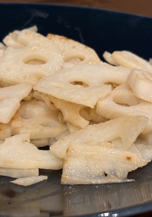 簡単美味！シャキシャキ れんこんサラダ-レシピのメイン写真