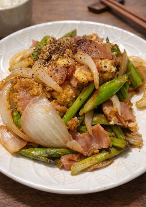 アスパラとベーコンのバター醤油炒め-レシピのメイン写真