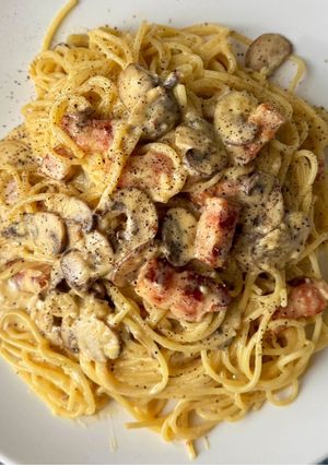 卵を使った濃厚クリームパスタ-レシピのメイン写真