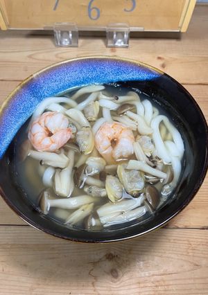 超簡単！エビとアサリの和風海鮮うどん-レシピのメイン写真