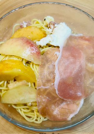 🍑桃と生ハムとリコッタチーズの冷製パスタ-レシピのメイン写真