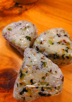 野沢菜漬けのおにぎり-レシピのメイン写真