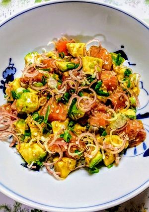 簡単ランチ！茗荷アボカドサーモンのポキ丼-レシピのメイン写真