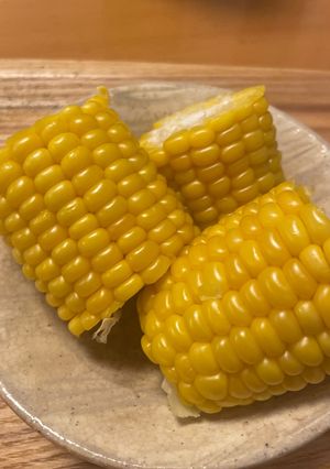 ほっとく調理で甘〜い蒸しとうもろこし🌽-レシピのメイン写真