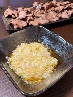 刻んで混ぜるだけ!焼肉屋の本格ネギ塩ダレ-レシピのメイン写真