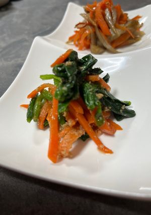 ほうれん草とにんじんの胡麻和え🎵-レシピのメイン写真