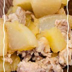 A picture of レンジで簡単！大根とじゃがいもの甘辛煮.