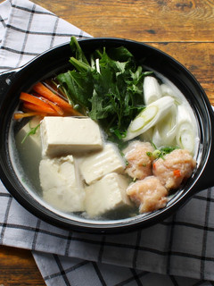 塩麹の具だくさん湯豆腐-レシピのメイン写真