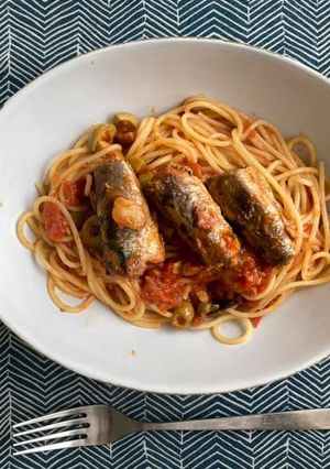 オイルサーディンの軽いトマト煮のパスタ-レシピのメイン写真