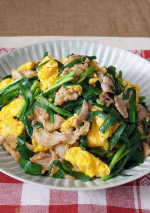 ご飯ガッツリ！ニラ卵＆豚コマ肉-レシピのメイン写真