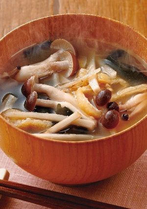 ごぼうとしめじの簡単みそ汁-レシピのメイン写真