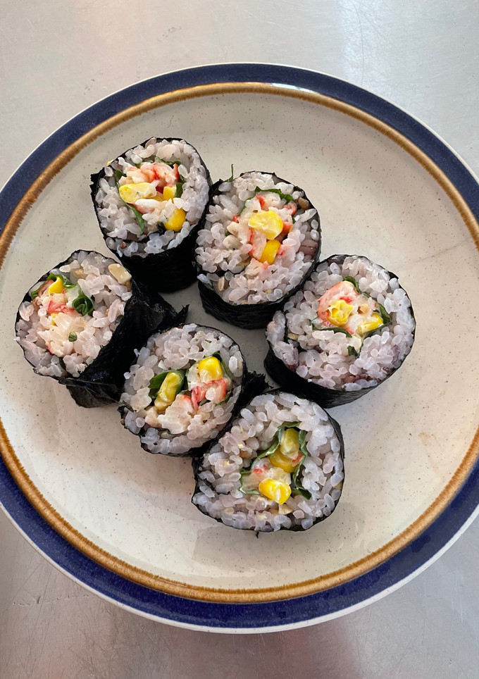 サラダ軍艦風巻き寿司🍣ひとりご飯に-レシピのメイン写真