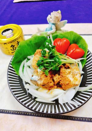 ☘️鯖味噌煮缶で作る栄養満点サラダ♬☘️-レシピのメイン写真