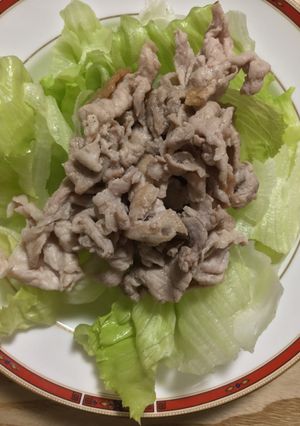 豚肉と塩味おせんべいのオイスター炒め-レシピのメイン写真