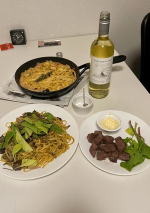大盛りパスタとチリ産白ワインパーティ🥂-レシピのメイン写真